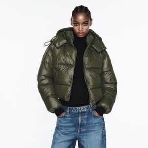 Zara Cropped Khaki Green Puffer Jacket Size XS